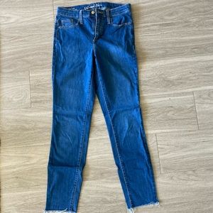 Size 6 High Rise Skinny Jeans | Universal Thread